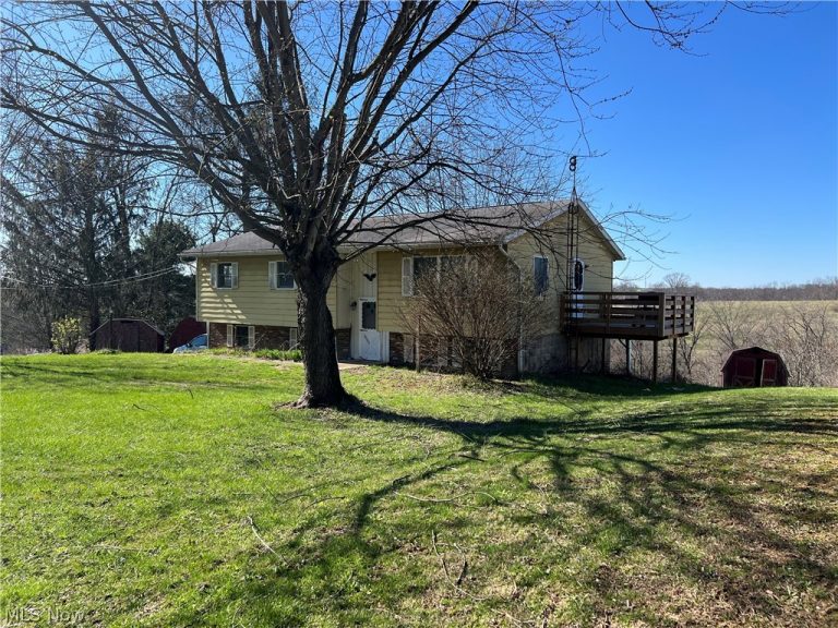 3965 Old Coopermill Road, Zanesville, OH - Photo 2