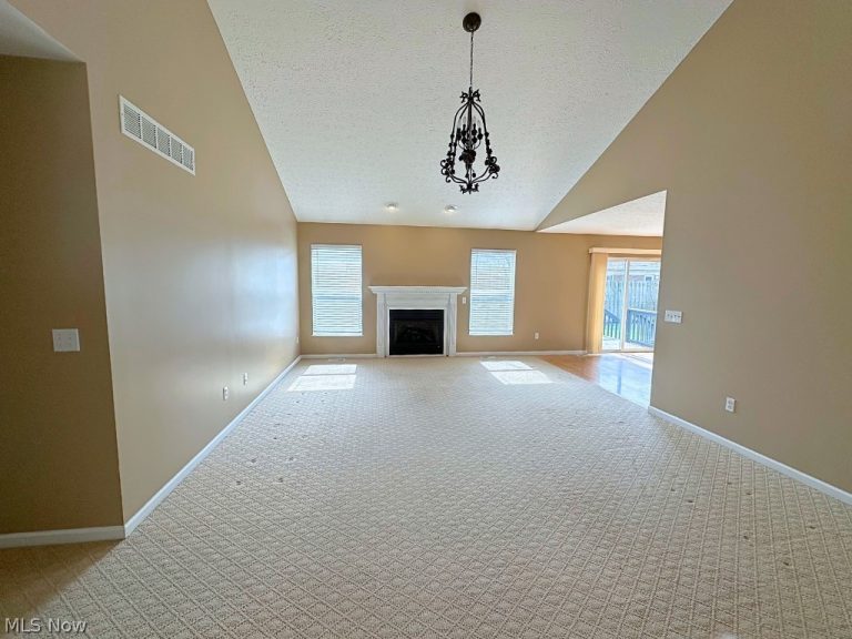 613 Ericston Court, Painesville, OH - Photo 2