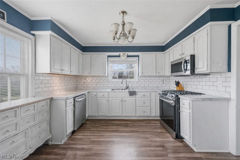 9669 Tallmadge Road, Diamond, OH - Photo 3