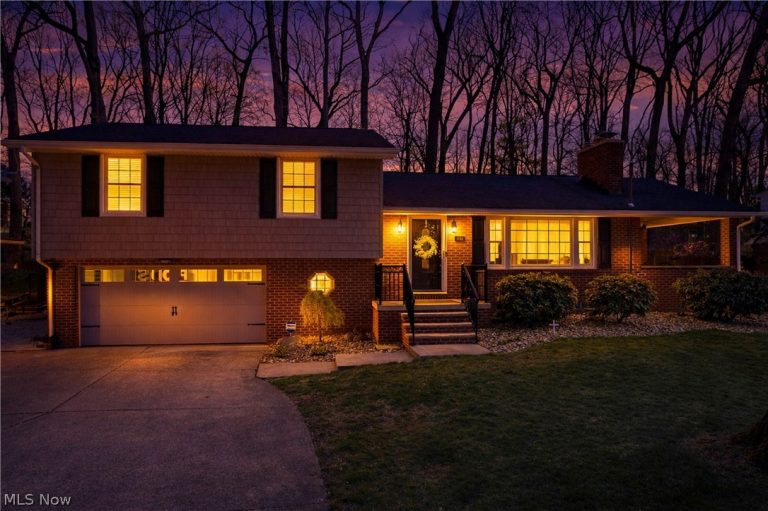 1732 Sherwood Avenue, Massillon, OH - Photo 2