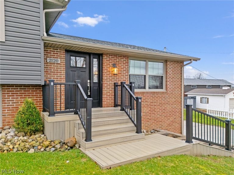 2120 Edmar Street, Louisville, OH - Photo 3