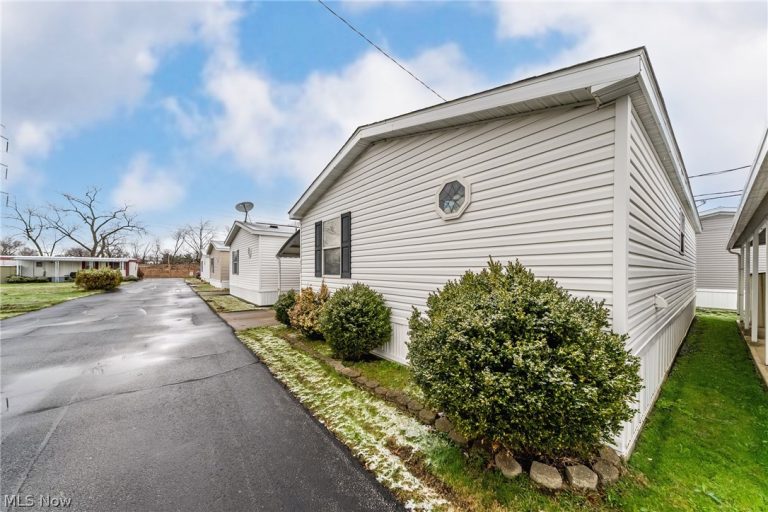 2700 Brookpark Road #513, Cleveland, OH - Photo 3