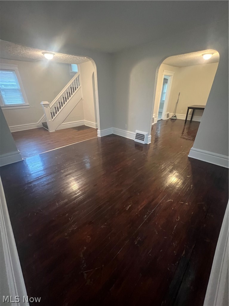 716 Grace Avenue, Akron, OH - Photo 4