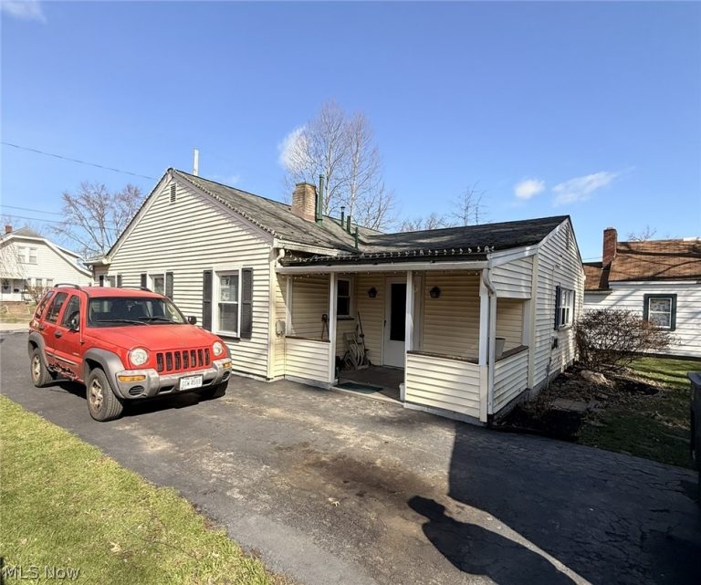 965 Adelaide Avenue, Warren, OH - Photo 3