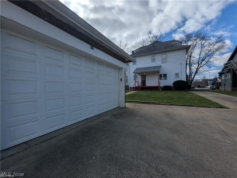 955 Adair Avenue, Zanesville, OH - Photo 3