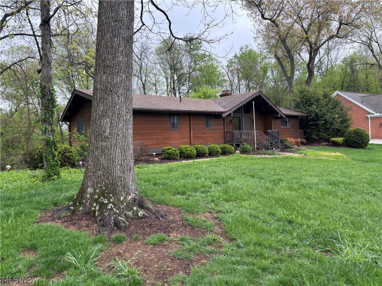 2180 Kimberley Drive, Dover, OH - Photo 3