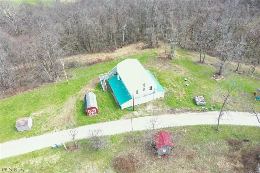 56835 Stephens Rd, Jacobsburg, OH