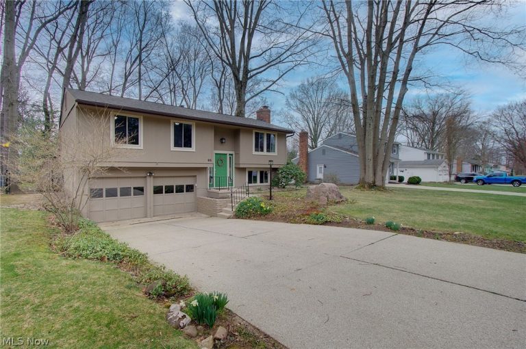 95 Oakhurst Drive, Munroe Falls, OH - Photo 3
