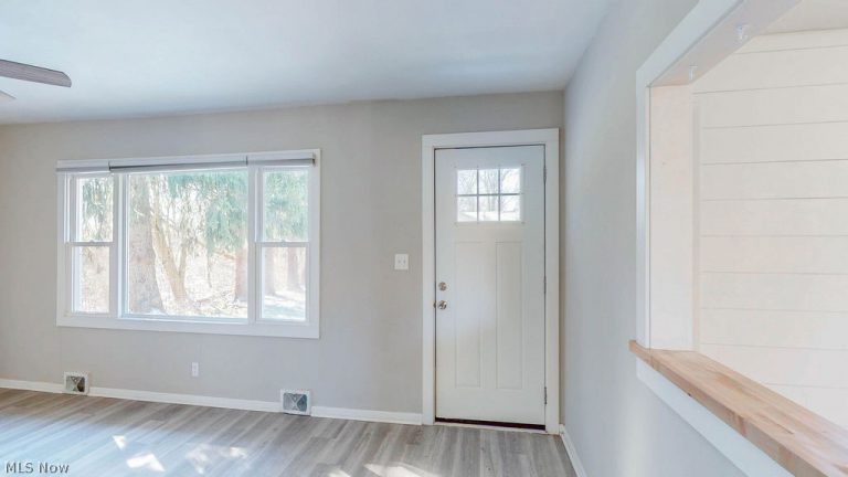 3503 Brunk Road, Akron, OH - Photo 3