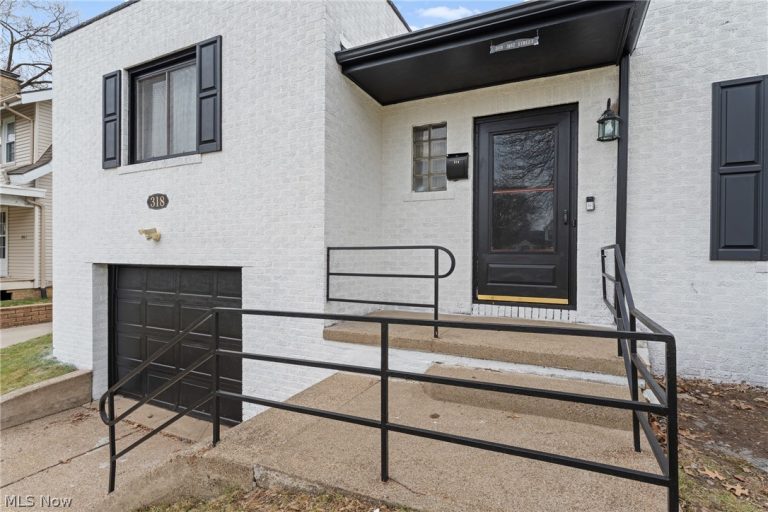 318 31st Street, Canton, OH - Photo 2