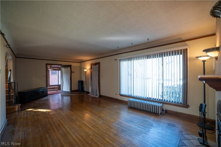 285 216th Street, Euclid, OH - Photo 3