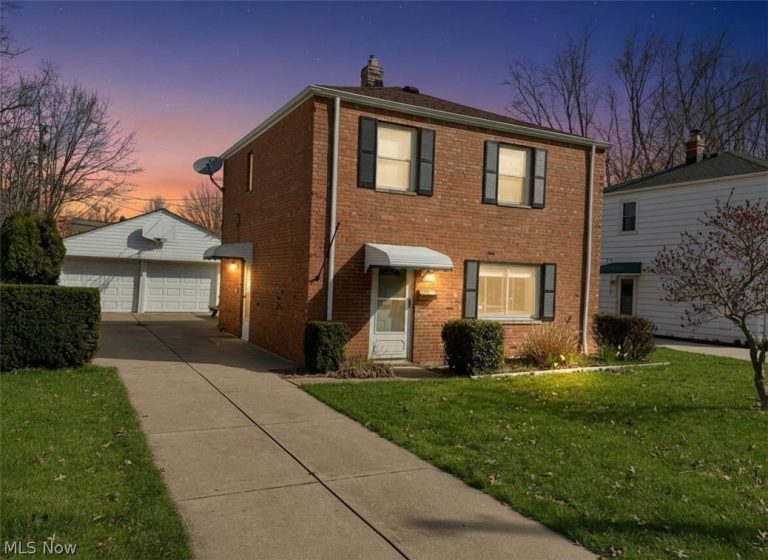 24251 Puritan Road, Euclid, OH - Photo 2