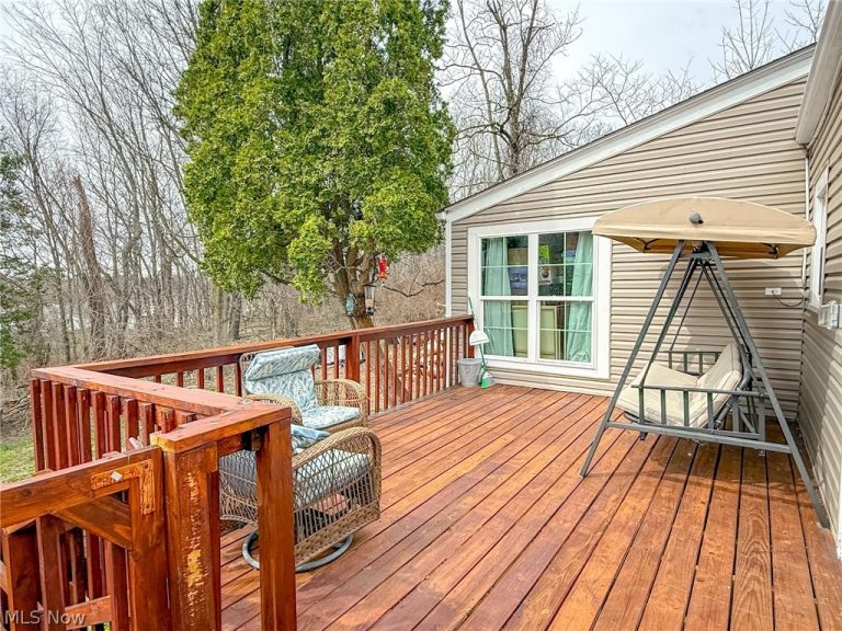 701 Lovers Lane, Steubenville, OH - Photo 2