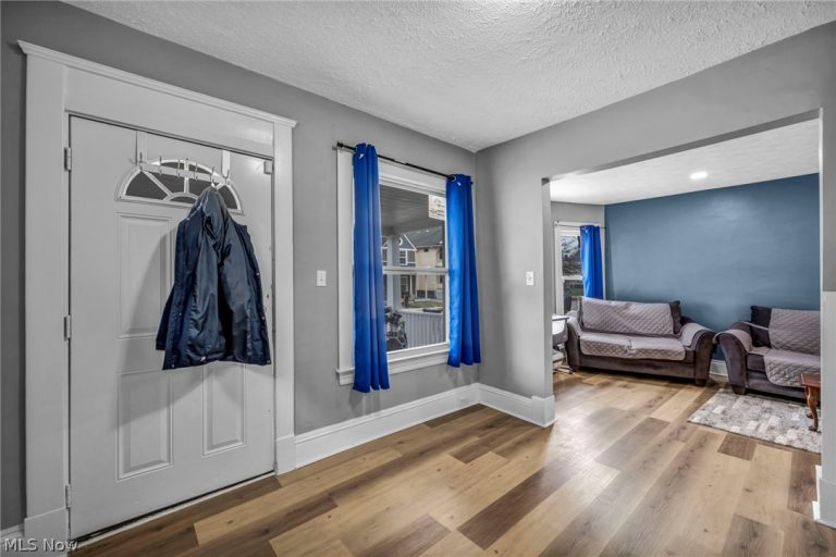 3146 90th Street, Cleveland, OH - Photo 5