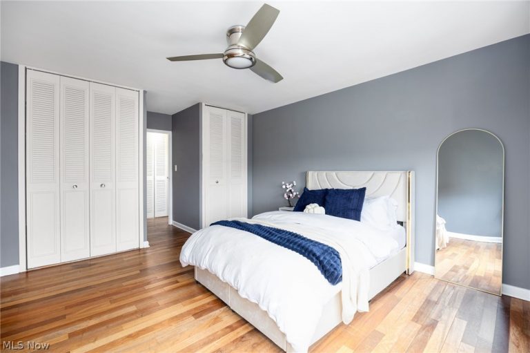 12520 Edgewater Drive #809, Lakewood, OH - Photo 6