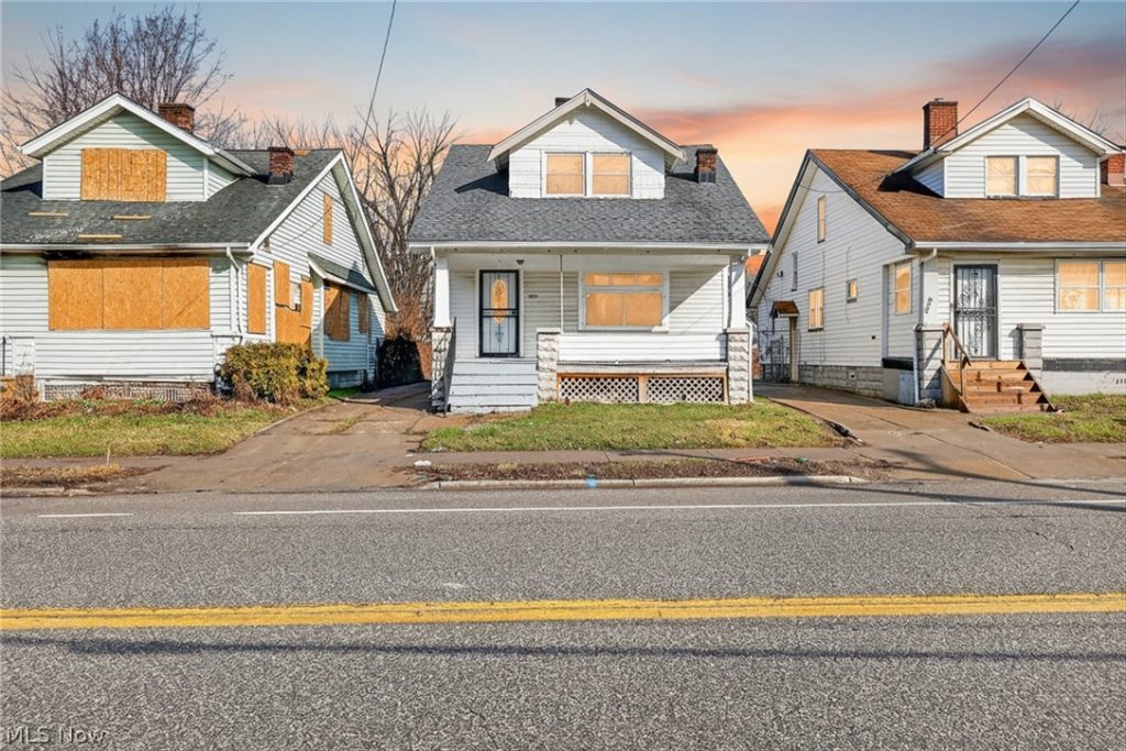 13305 Harvard Avenue, Cleveland, OH