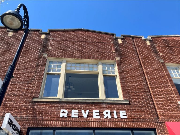 2150 Front Street #B, Cuyahoga Falls, OH - Photo 2