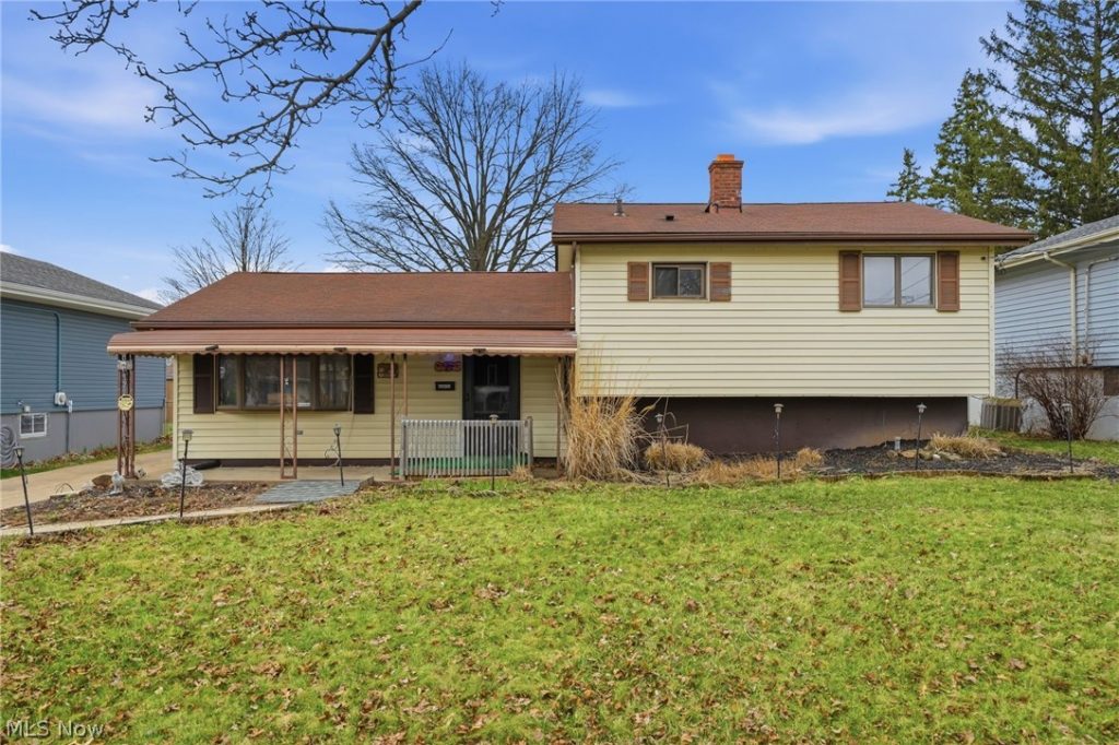 13442 Havendale Drive, Brook Park, OH