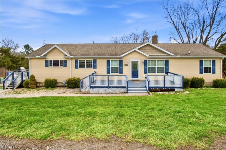 960 3rd Street, Philo, OH, 43771