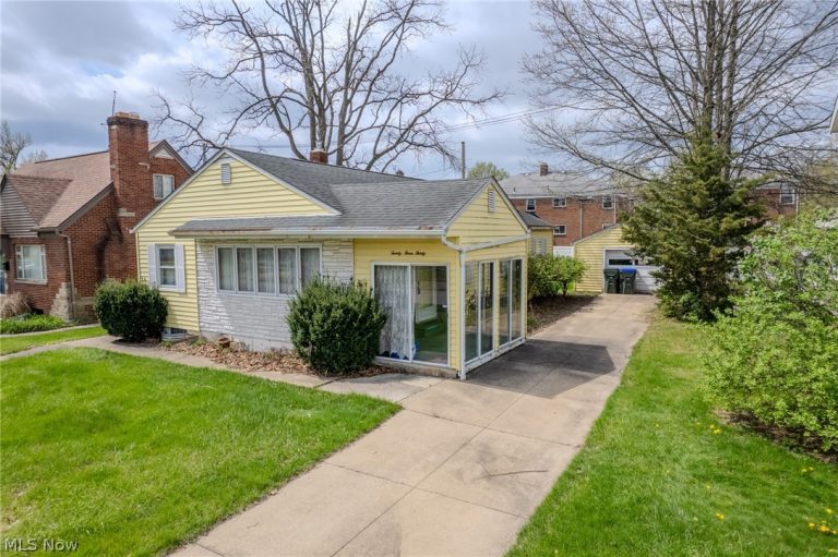 2330 21 Street, Cuyahoga Falls, OH - Photo 4