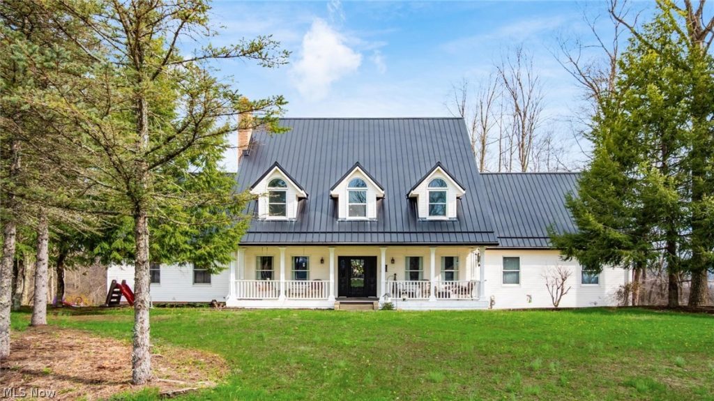 2531 Nicholas Lane, Dresden, OH