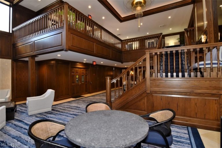 5200 Three Village Drive #LLC, Lyndhurst, OH - Photo 4
