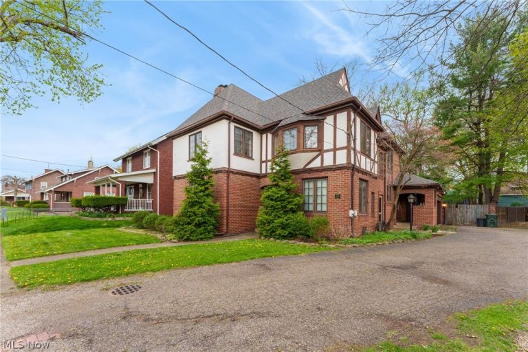 217 16th Street, Canton, OH - Photo 3