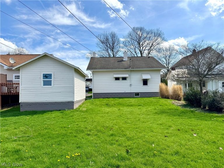 486 Mckinley Avenue, Newcomerstown, OH - Photo 4