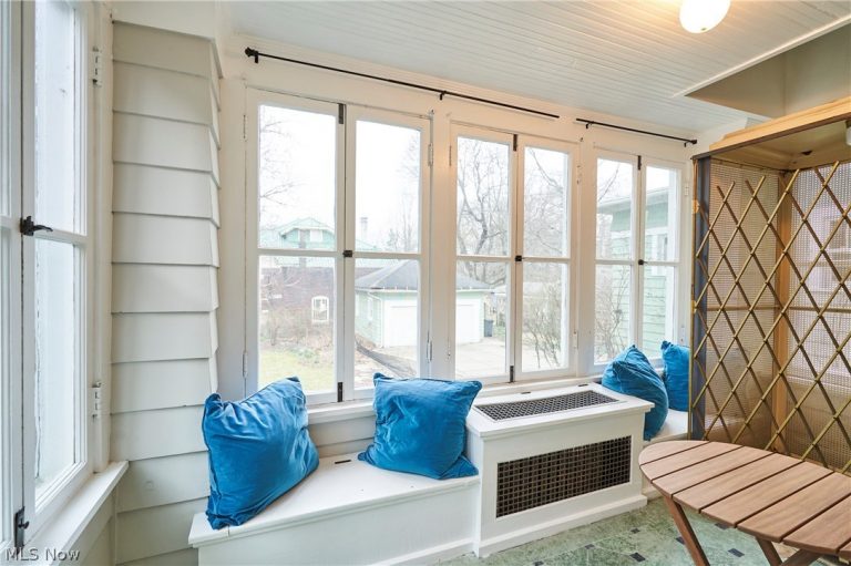 100 Mayfield Avenue, Akron, OH - Photo 8