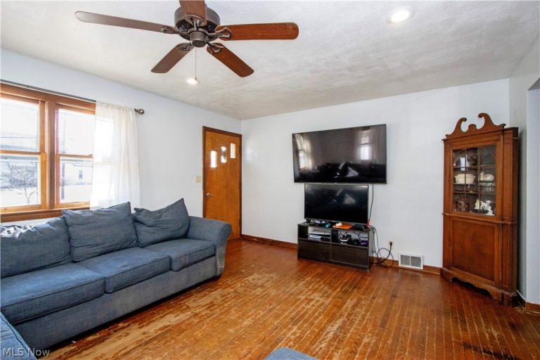 2874 Melrose Drive, Wooster, OH - Photo 4