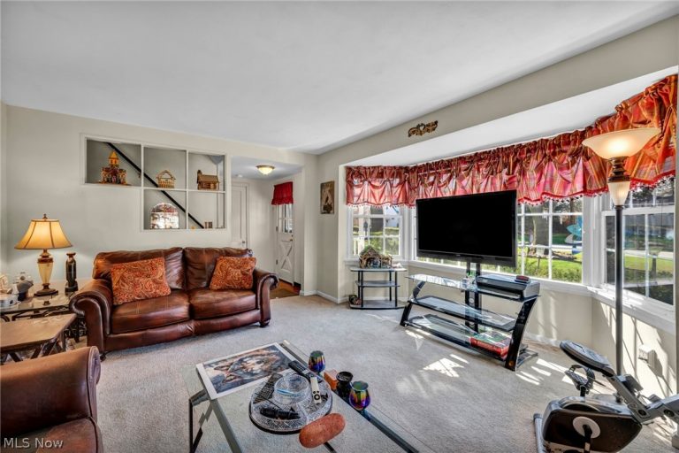 8031 Brichford Road, Mentor, OH - Photo 8