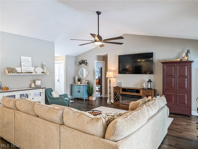 546 Mohawk Drive, Malvern, OH - Photo 8