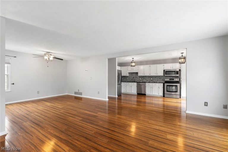 6012 Cabot Court, Mentor, OH - Photo 5