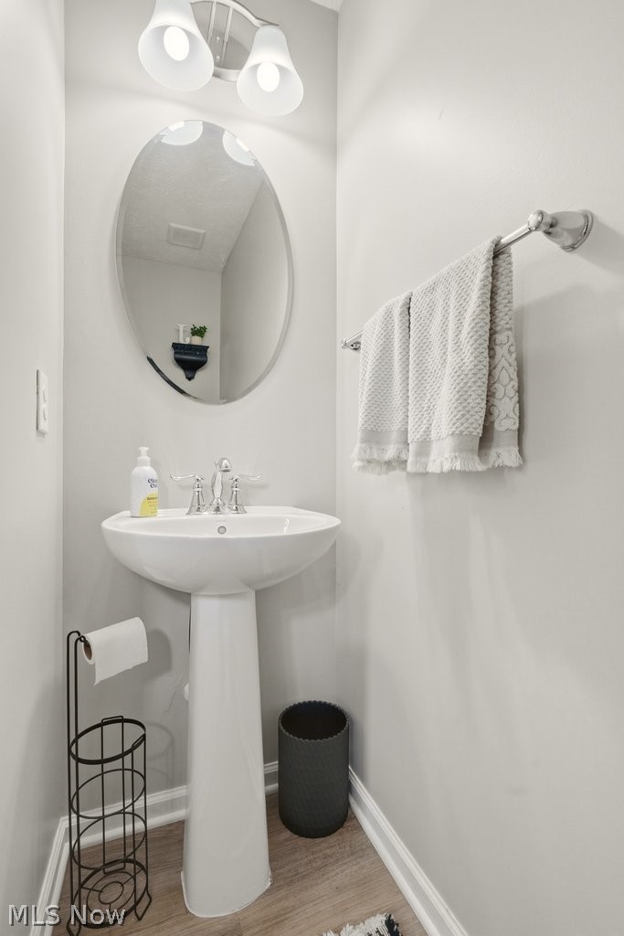 6562 Wisteria Lane, Medina, OH - Photo 3