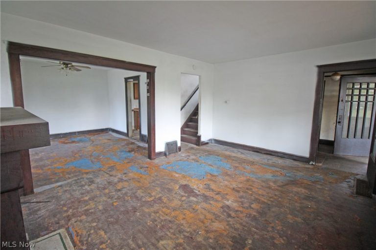 3107 98th Street, Cleveland, OH - Photo 4