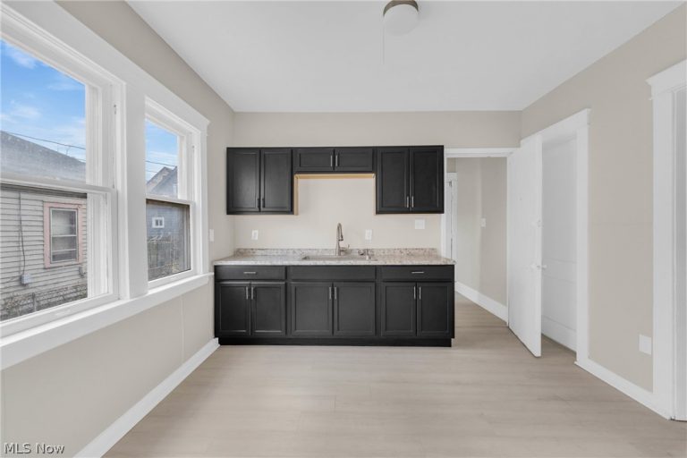 3038 125th Street, Cleveland, OH - Photo 5