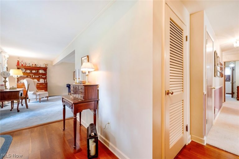 122 Garwood Drive, Canfield, OH - Photo 6