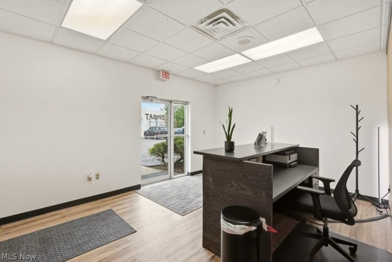 87 Springside Drive #B, Akron, OH - Photo 4