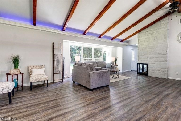 8078 Mentor Avenue, Mentor, OH - Photo 4