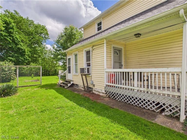 665 Kling Street, Akron, OH - Photo 2