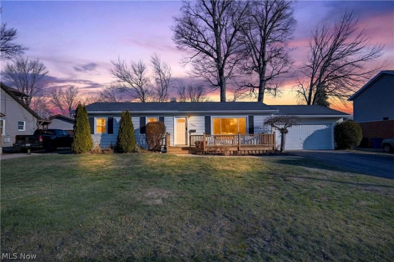7519 Miami Road, Mentor on the Lake, OH - Photo 2