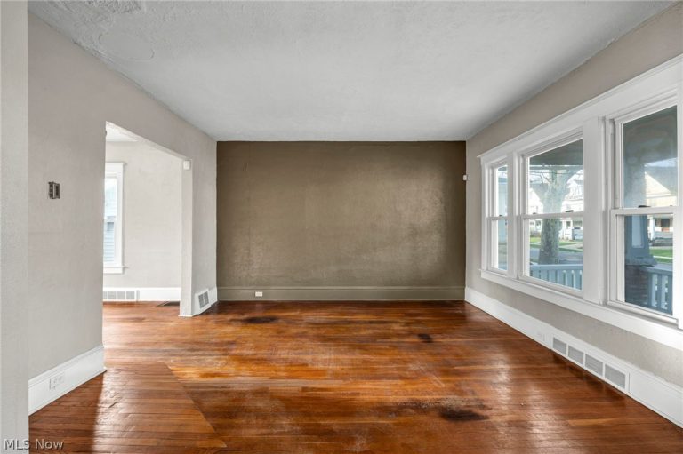 651 115th Street, Cleveland, OH - Photo 5