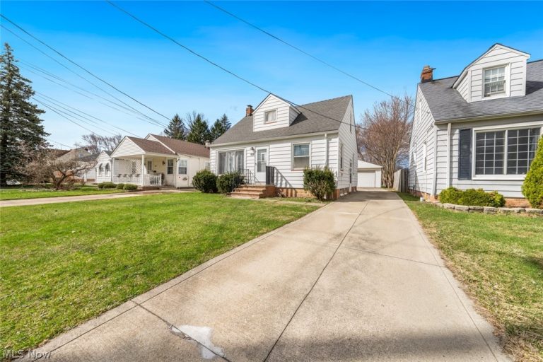 1206 Lander Road, Mayfield Heights, OH - Photo 5