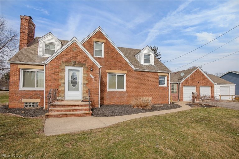 3065 25th Street, Canton, OH - Photo 2