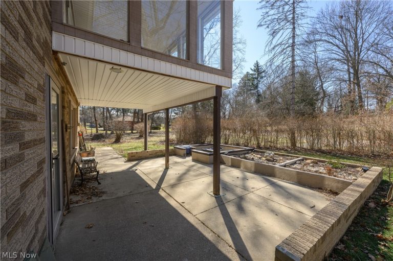 680 State Street, Barberton, OH - Photo 6