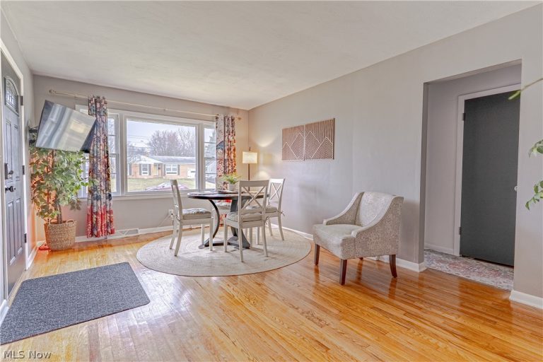 835 Larkridge Avenue, Boardman, OH - Photo 3