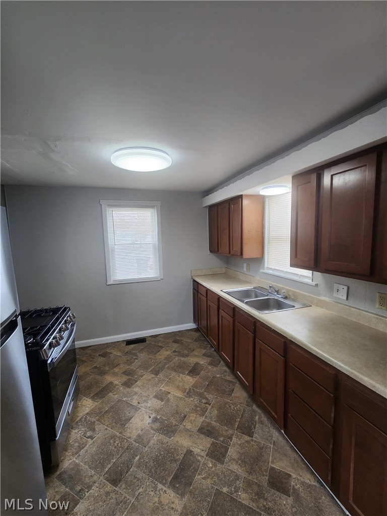 845 Willard Avenue, Warren, OH - Photo 6