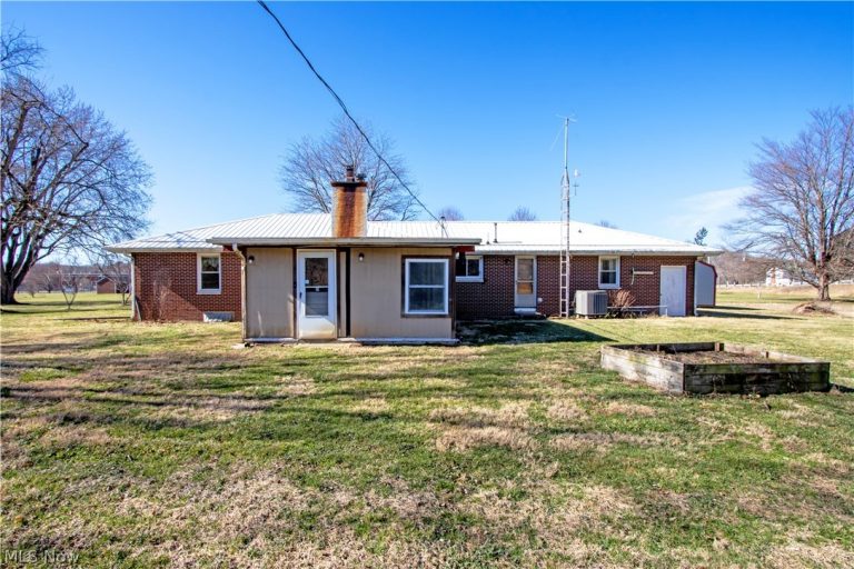 174 2nd Street, Perrysville, OH - Photo 2