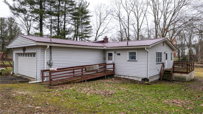 12698 Herr Drive, Hiram, OH - Photo 4