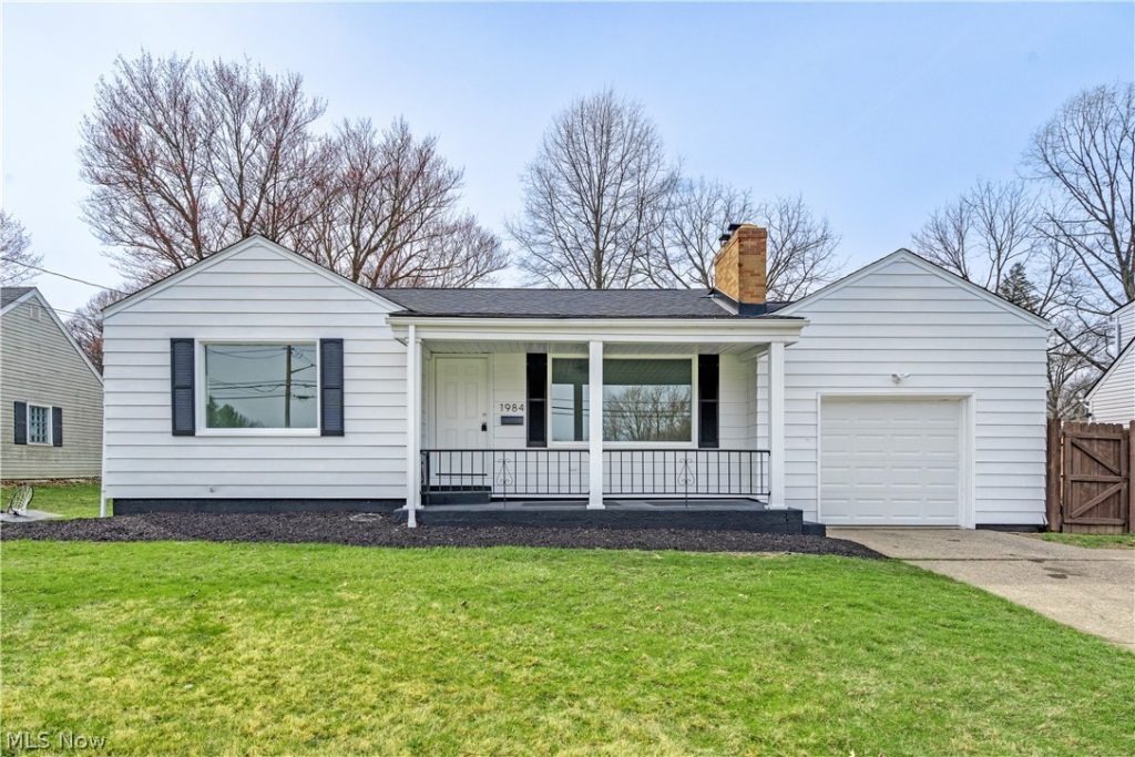 1984 Schenley Avenue, Youngstown, OH